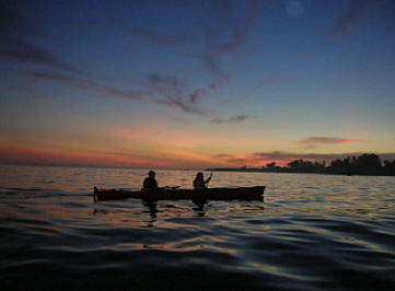 kayak-sunset-s21---news-article.png